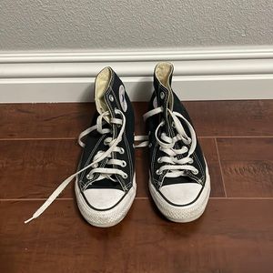 Black converse